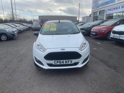 Used Ford Fiesta Zetec 82 HP (60 kW) 2014 White Hatchback