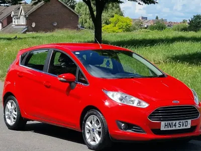 Used Ford Fiesta Zetec 2014 Red Hatchback