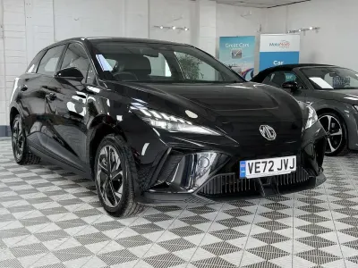 Used MG MG4 EV SE 2023 Black Hatchback