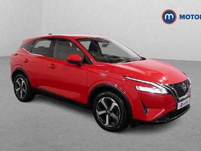 Red Used 2022 Nissan Qashqai N-Connecta SUV | £17,799 (Fair price)