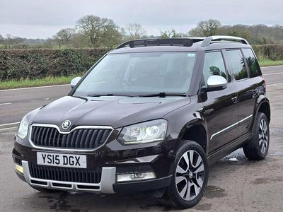 Used Skoda Yeti Outdoor LAURIN & KLEMENT 2015 Brown SUV