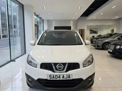 Używany Nissan Qashqai N-TEC 117 KM (86 kW) 2012 Biały SUV