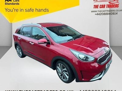 Red Used 2017 Kia Niro SUV | £11,188 (Fair price)