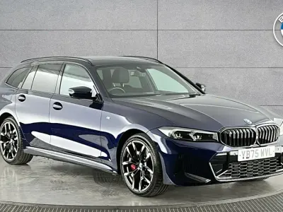 Used BMW 330 M Sport 288 HP (211 kW) 2025 Blue Estate