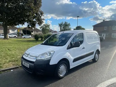 Used Citroën Berlingo 2009 White MPV