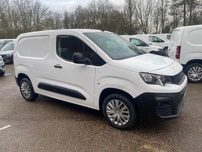 White Used 2021 Peugeot Partner MPV | £5,995 (Super price)