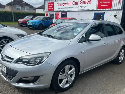Second-hand Vauxhall Astra SRi 165 CP (121 kW) 2012 Argintiu Break