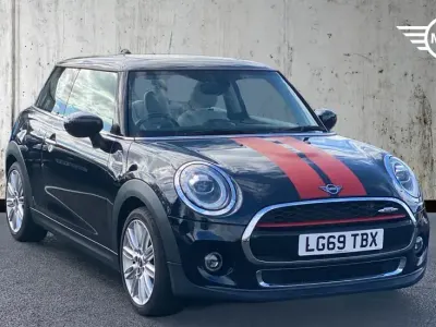Used Mini Cooper Exclusive 134 HP (98 kW) 2019 Black Hatchback