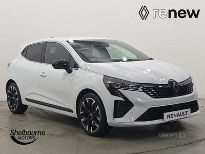 New Renault Clio V Techno 145 HP (106 kW) 2025 Solid  glacier white  Hatchback