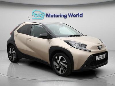 Used Toyota Aygo X 72 HP (52 kW) 2022 Beige SUV