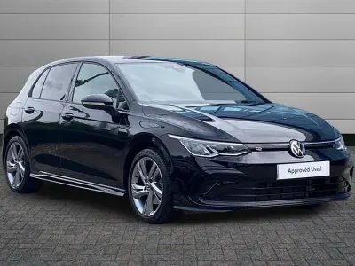 Used VW Golf VII R-line 150 HP (110 kW) 2021 Black Hatchback