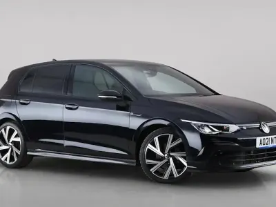 Used VW Golf VII R-line 150 HP (110 kW) 2021 Black Hatchback