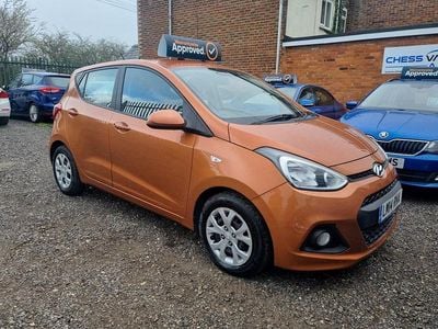 Used Hyundai i10 SE 87 HP (63 kW) 2014 Orange Hatchback