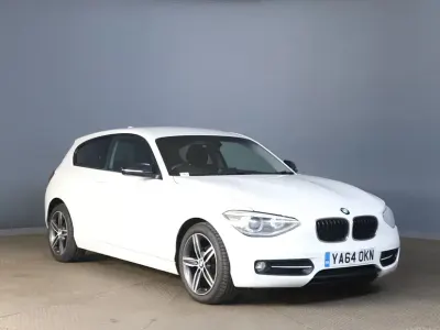 Used BMW 116 Sport Line 2015 White Hatchback