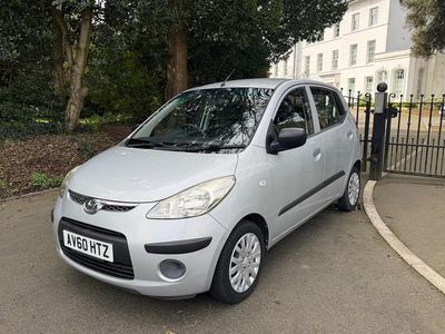 Used Hyundai i10 Classic 77 HP (56 kW) 2010 Silver Hatchback