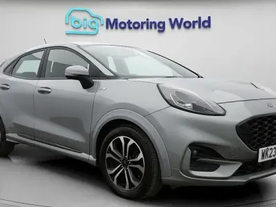 Usado Ford Puma ST-Line 125 HP (91 kW) 2023 Prateado SUV