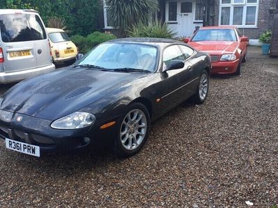 Jaguar XK8