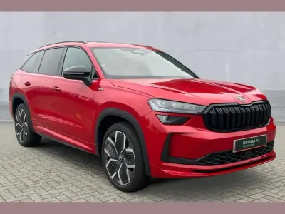 Used Skoda Kodiaq SportLine 150 HP (110 kW) 2025 Red SUV