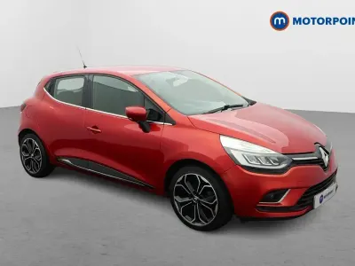 Used Renault Clio Dynamique 90 HP (66 kW) 2017 Red Hatchback