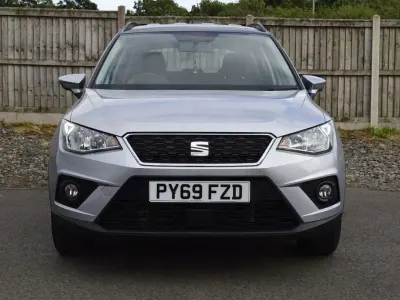 Used Seat Arona SE Technology 95 HP (69 kW) 2019 Silver SUV