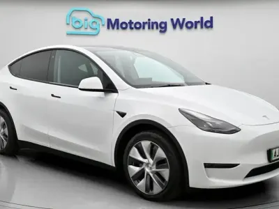Used Tesla Model Y Long Range AWD 286 kW (389 HP) 2025 SUV