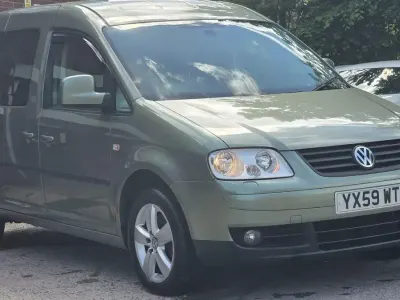 Used VW Caddy Maxi Life 105 HP (77 kW) 2009 Green MPV