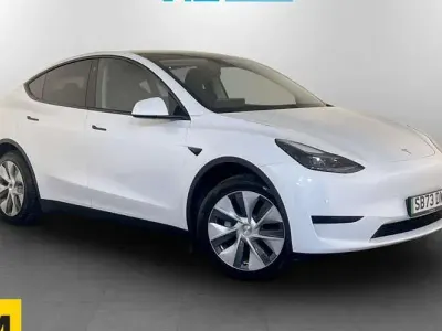 Używany Tesla Model Y RWD 219 kW (299 KM) 2024 Biały SUV
