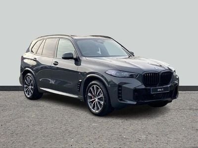Używany BMW X5 M Sport 482 KM (354 kW) 2026 Szary SUV