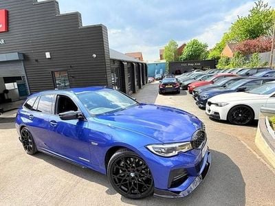 Begagnad BMW 330e M Sport 288 HK (211 kW) 2022 Blå Kombi