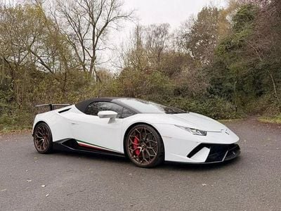 Used 2016 Lamborghini Huracán | £139,990 (A bit pricey)