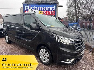 Used Renault Trafic 2023 Black MPV