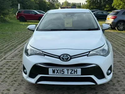 Used Toyota Avensis Business Edition 2019 White Sedan