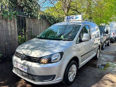 Usado VW Caddy Trendline 2013 Prateado Monovolume
