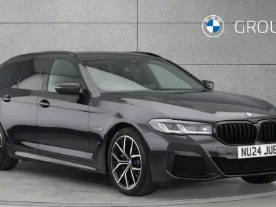 Begagnad BMW 530e M Sport 292 HK (214 kW) 2024 Grå Kombi