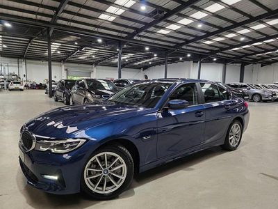 BMW 330e