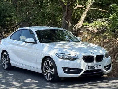 Used BMW 218 Sport Line 140 HP (102 kW) 2015 White Coupe