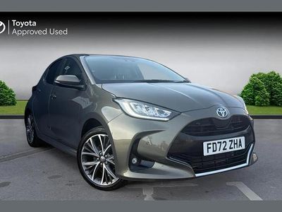 Used Toyota Yaris Hybrid 116 HP (85 kW) 2023 Titan bronze Hatchback