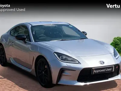 Used Toyota GR86 235 HP (172 kW) 2022 Silver Coupe