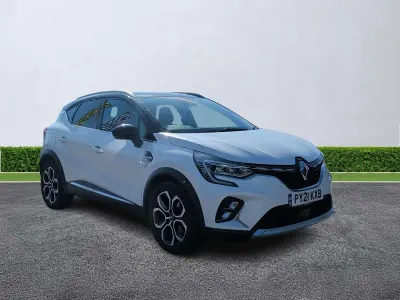 Used Renault Captur 160 HP (117 kW) 2021 White SUV