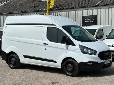 Used Ford Transit Custom 105 HP (77 kW) 2019 White Van