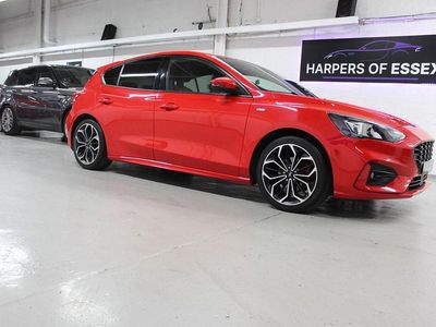 Used Ford Focus ST-Line X 182 HP (133 kW) 2019 Red Hatchback