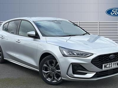 Used Ford Focus ST-Line 155 HP (114 kW) 2023 Silver Hatchback