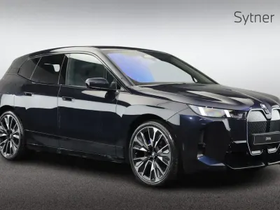 Usado BMW iX M Sport 295 kW (402 CV) 2026 Negro SUV