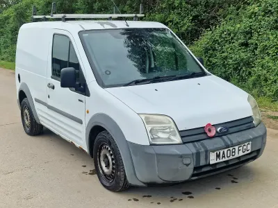 Used Ford Transit Connect 75 HP (55 kW) 2008 White MPV