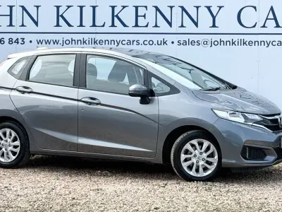 Used Honda Jazz SE 102 HP (75 kW) 2018 Grey Hatchback