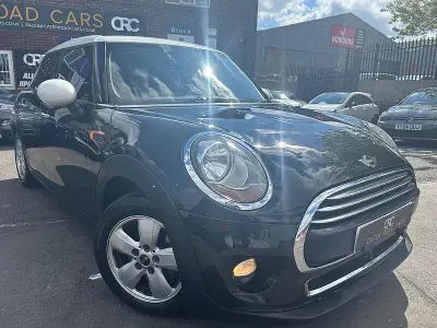 Used Mini Cooper Hatch 136 HP (100 kW) 2015 Black Hatchback