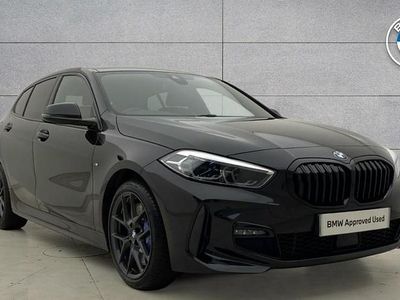 Gebraucht BMW 118 M Sport 134 PS (98 kW) 2023 Schwarz Kleinwagen