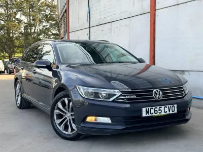 Usado VW Passat S 120 CV (88 kW) 2016 Gris Familiar