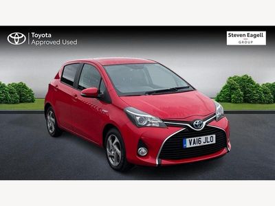 Used Toyota Yaris Hybrid 2016 Red Hatchback