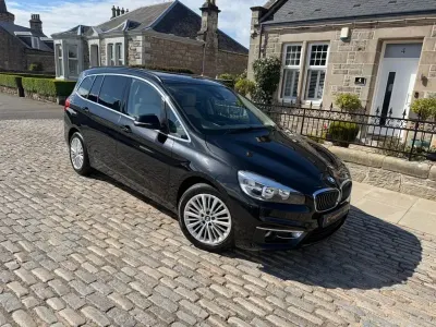 Used BMW 218 Luxury Line 136 HP (100 kW) 2015 Black Estate
